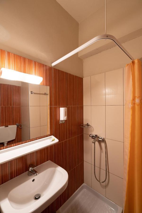 Hotel Ntinas Tríkala Zewnętrze zdjęcie